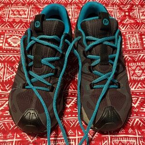 Merrell Black and Teal grasshopper Sport Athletic Shoes size 6.  Good Condition.